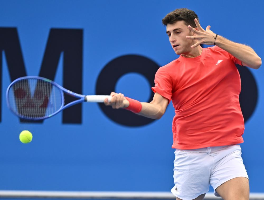 疏忽大意而 疏忽大意而