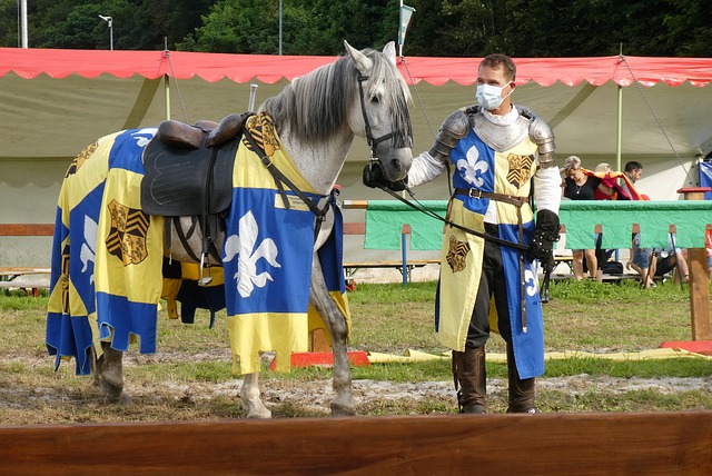 深刻探讨 深刻探讨